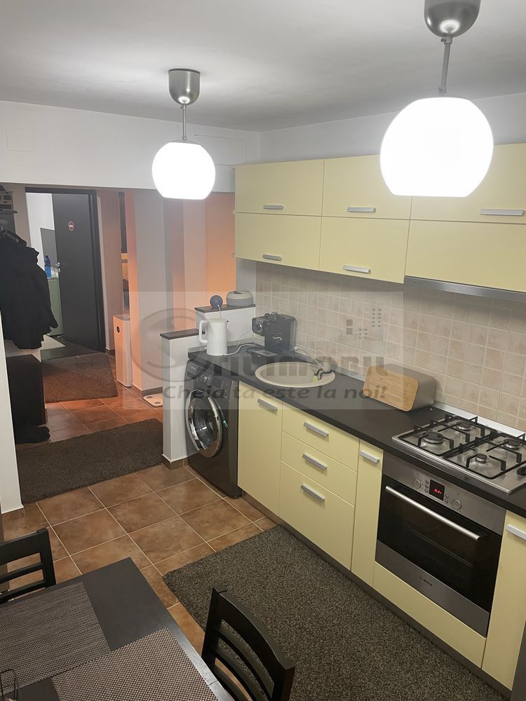 Vand apartament 3 camere decomandat - 64 mp - Gradinari - 92.000 euro! - Poză 6