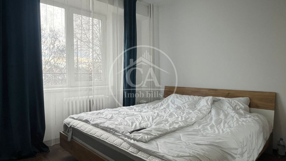 Apartament cu 3 camere de vânzare in zona Cantemir, Oradea - Poză 2