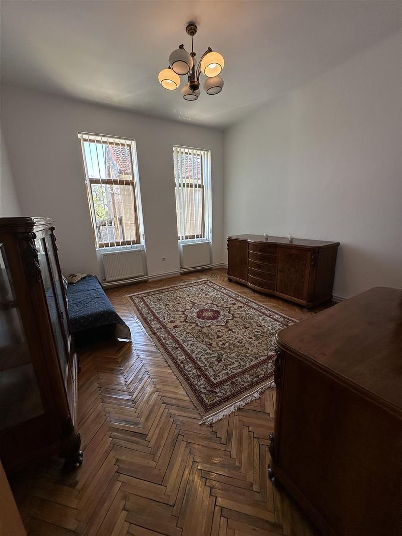 Spatiu comercial zona Petofi - Poză 1