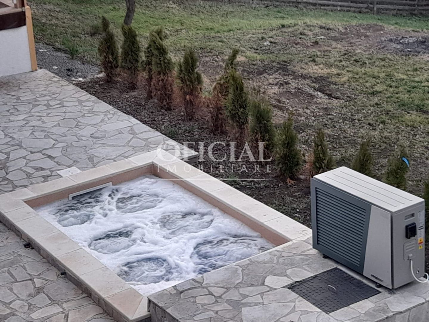 Casa de Vacanta | 5 camere | Foisor | Jacuzzi | teren 4000 m2 | Valeni - Poză 4