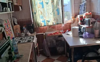 OCAZIE 3 CAMERE METROU GORJULUI - Poză 20