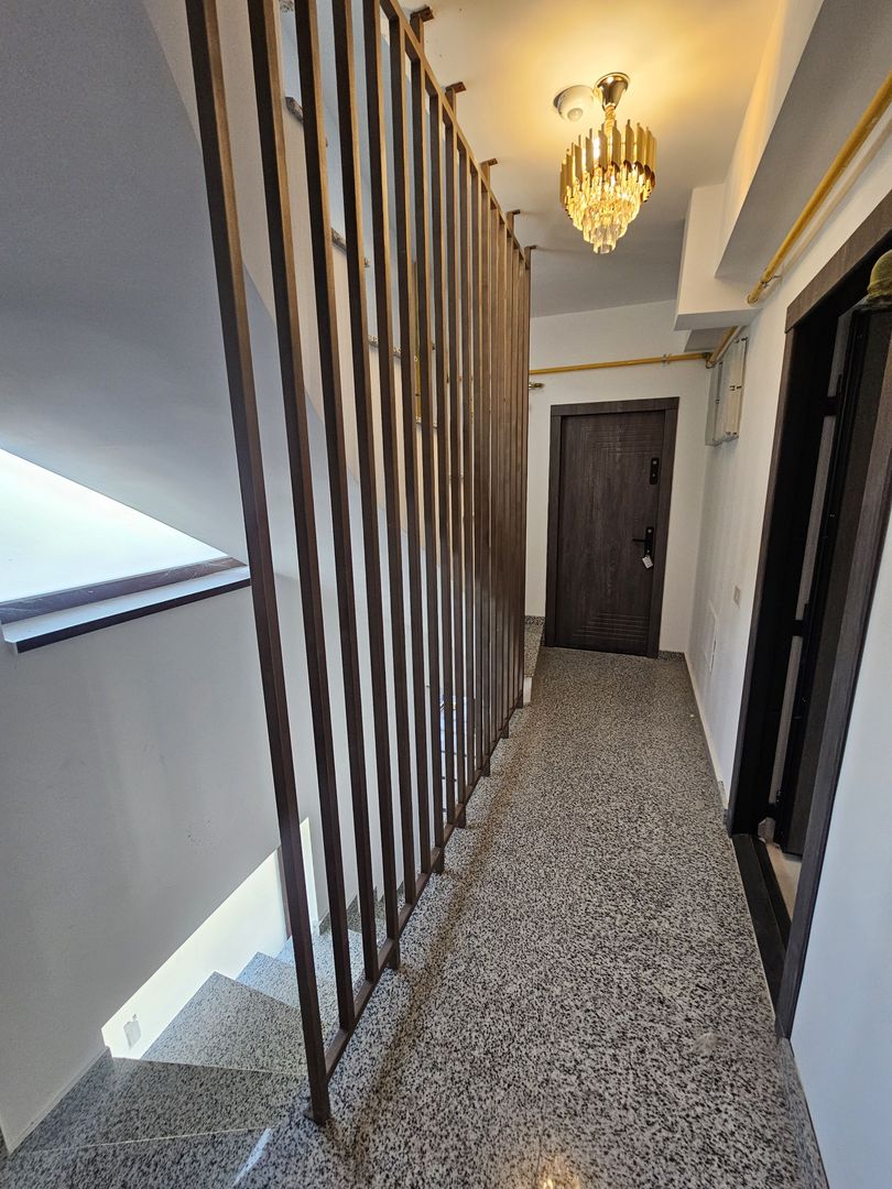 Garsonieră bloc deosebit Damaroaia - Poză 10