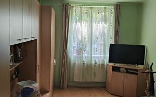 Apartament 2 camere Sagului la parter cu centrala - Poză 3