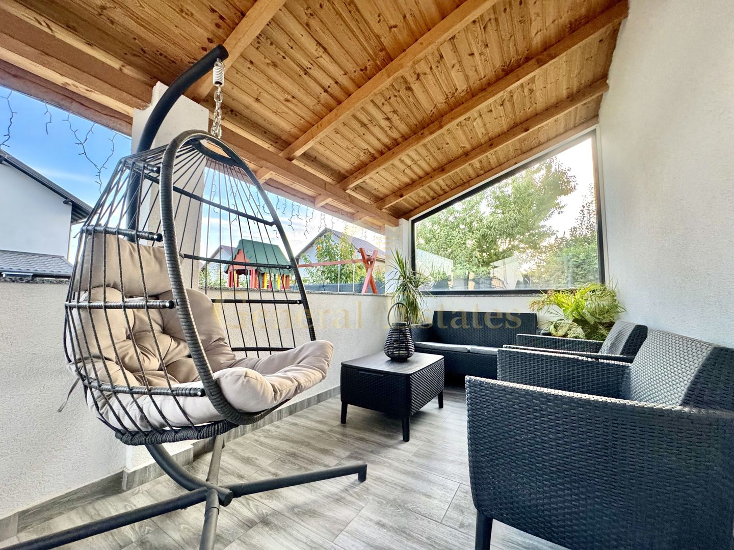 Vânzare Casă - P+ 1 - 116 m.p. - Mutare imediată în Lunca Cetățuii - Poză 2