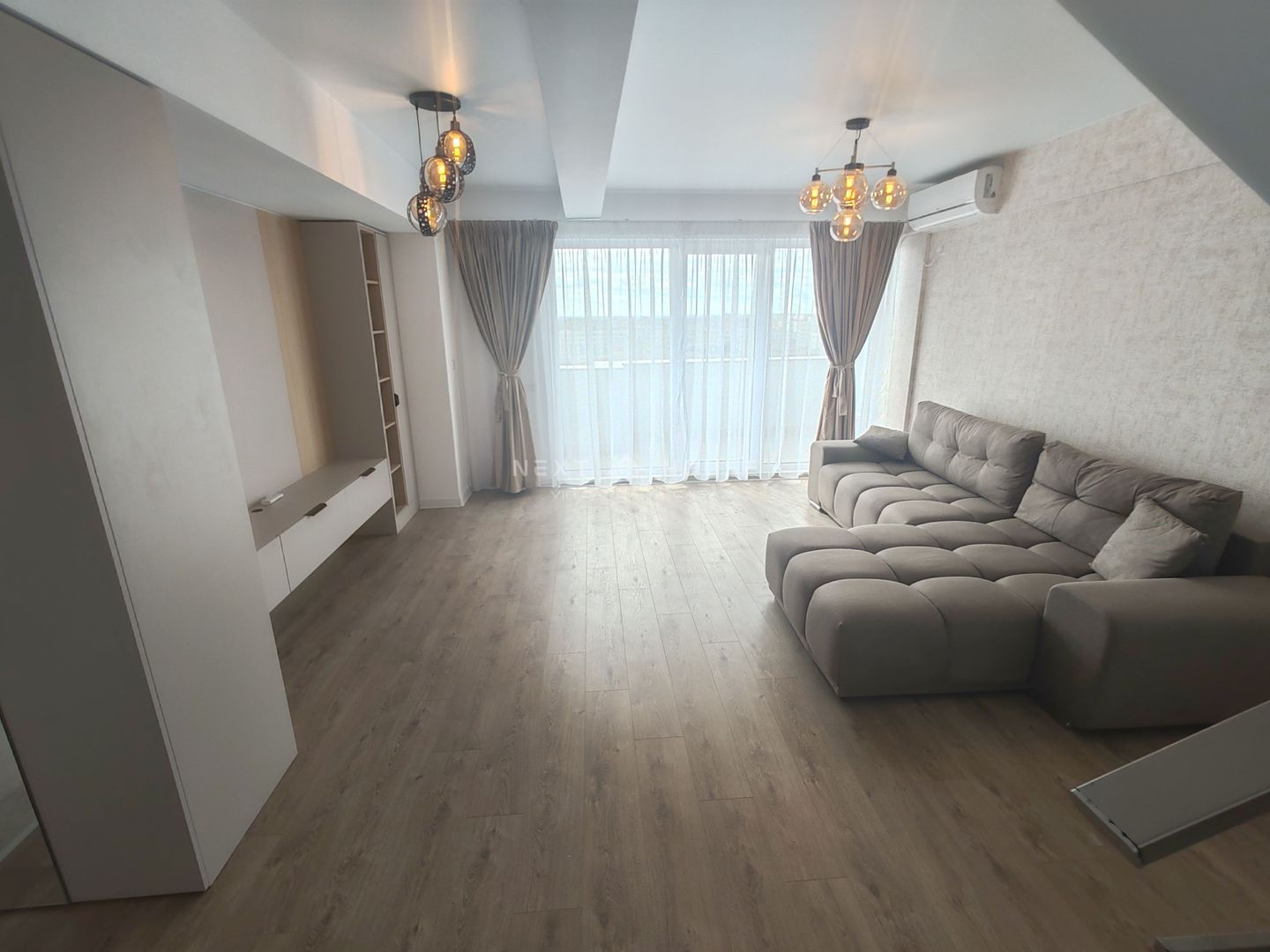 Apartament  ( Duplex ) - Parcul Carol - Liberty  Center - Unirii 2km - Poză 2