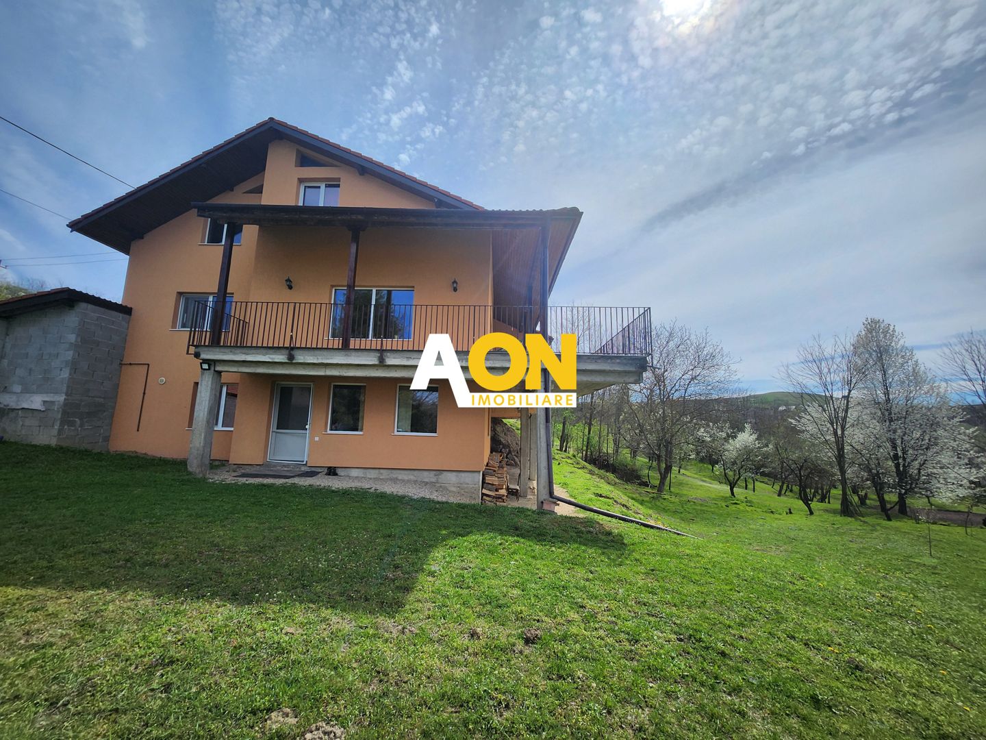 De vanzare casa 6 camere 8142 mp teren in Oarda de Sus - Poză 27