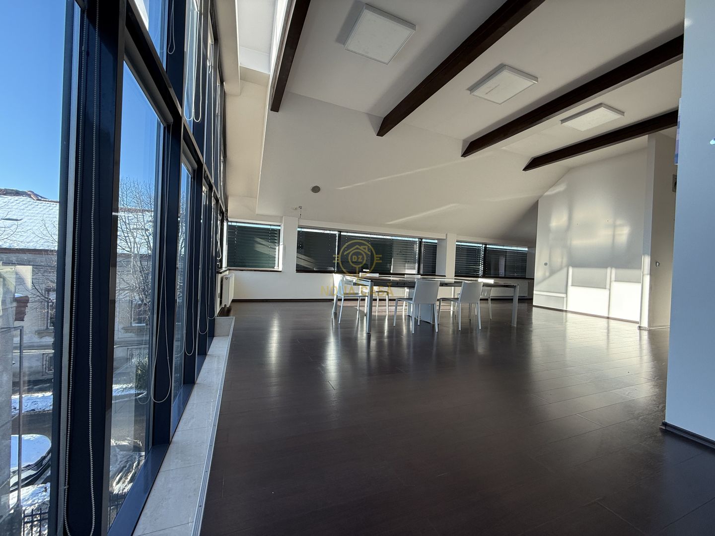 Proprietate unică în Satu Mare – spații de birouri/comerciale/LUX - Poză 2