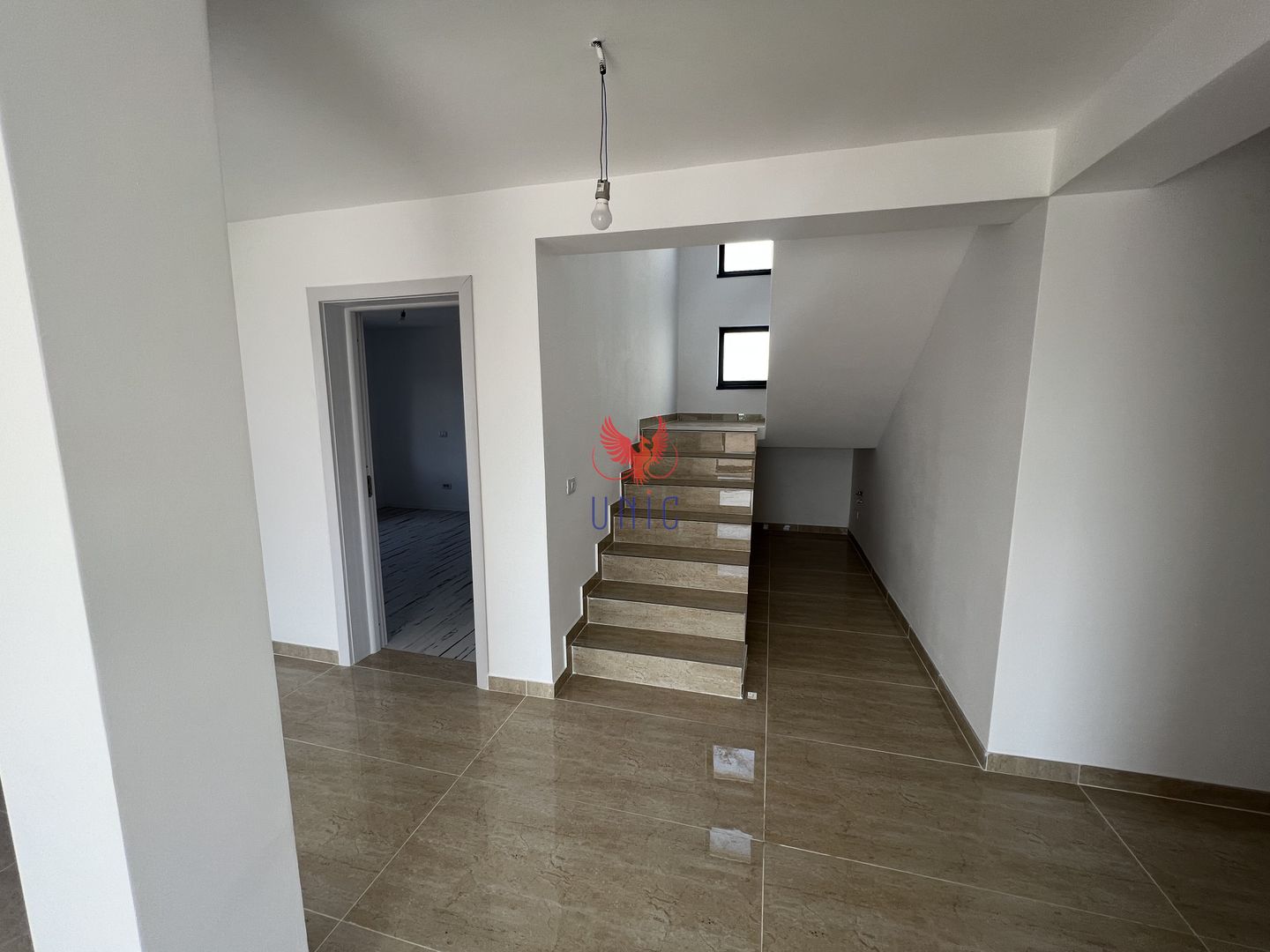 Vila la cheie P+1 zona Bordei - Poză 5