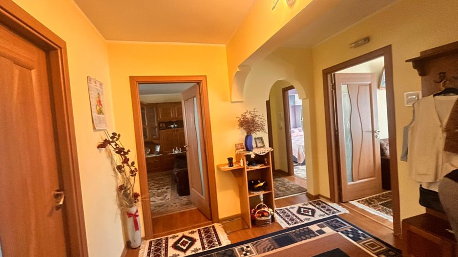 Apartament cu 4 Camere de Vânzare I Suceava/George Enescu I 105.000E - Poză 7