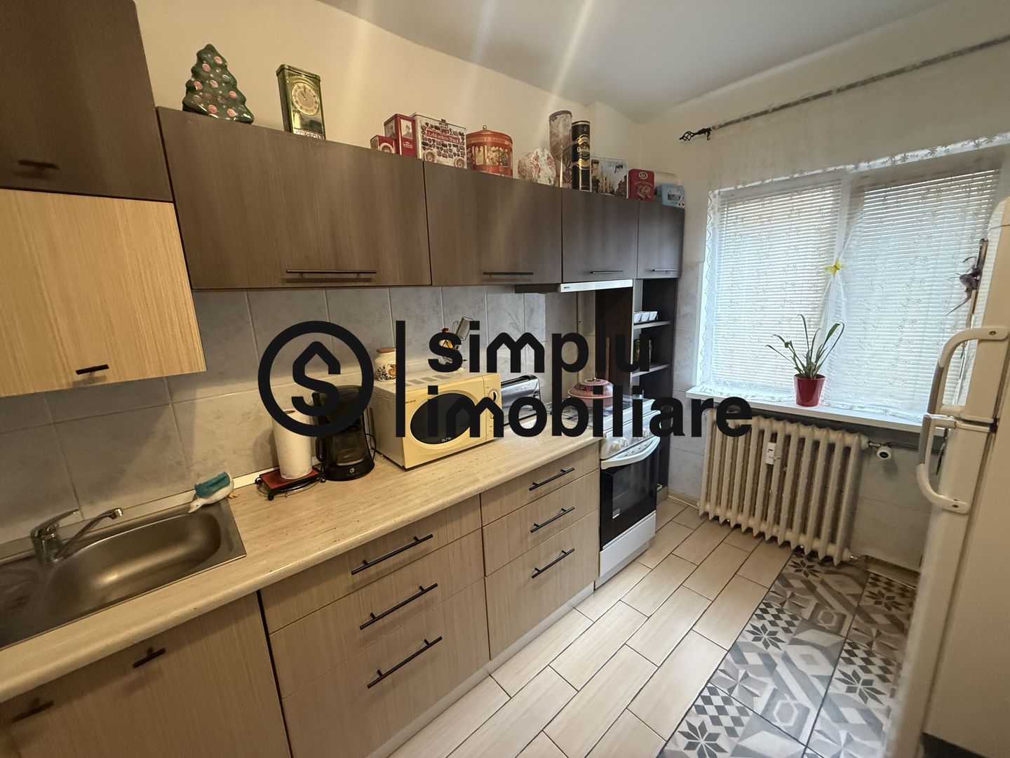 2 decomandate, etaj 3/7, Sara - 122 500 Euro - Poză 10