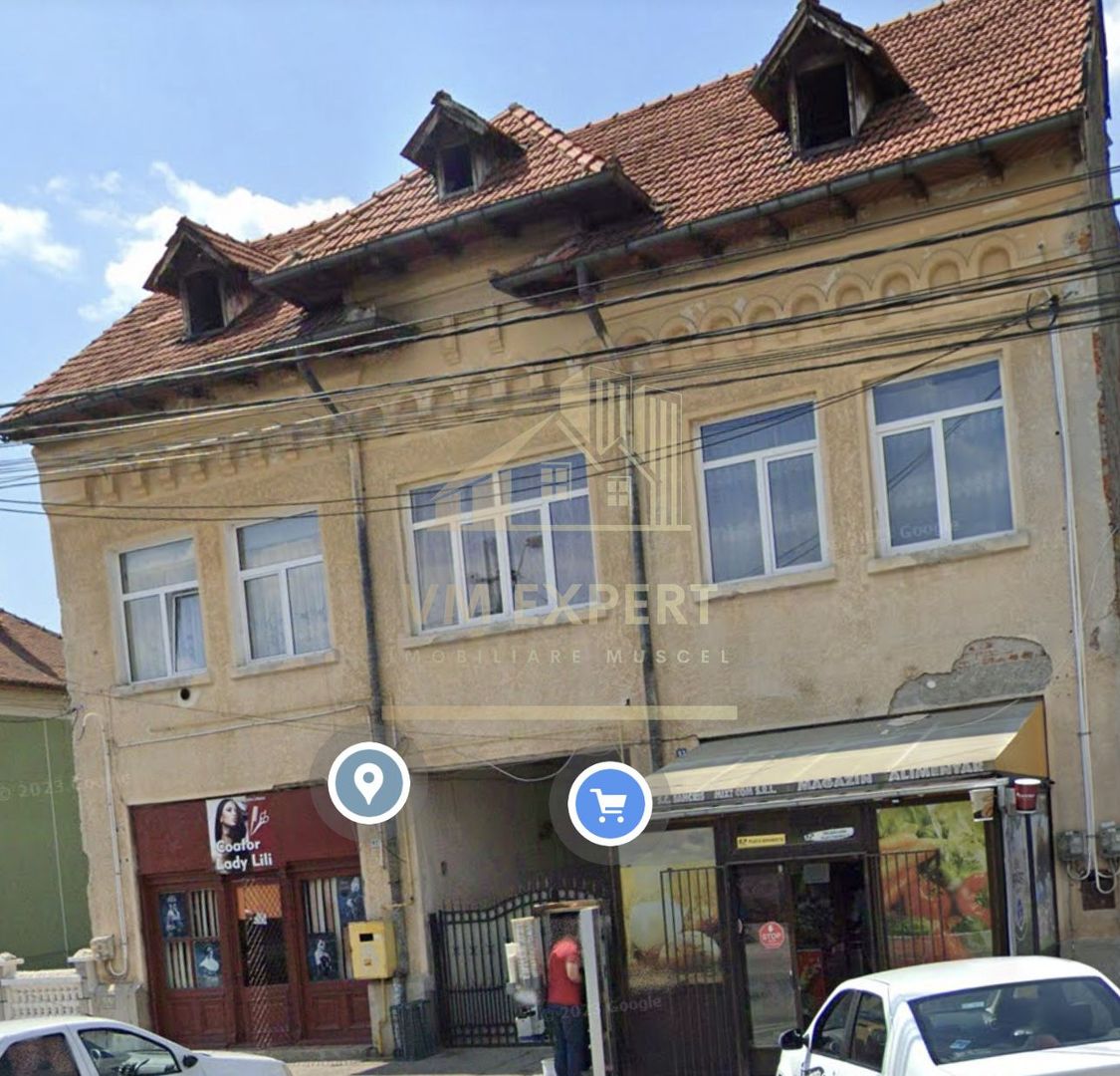 VILA 5 CAMERE, TEREN 700 MP, CAMPULUNG - Poză 1