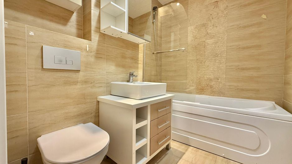 COSMOPOLIS - Apartament cu 2 camere, mobilat si utilat. - Poză 16