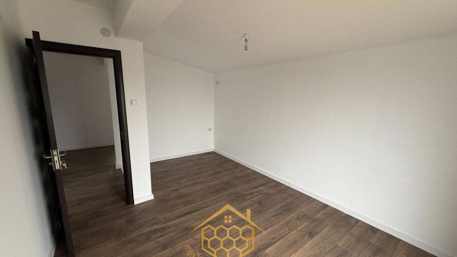 Casa P+1 in Simnicul de Jos - 3 dormitoare- Toate utilitatile - Poză 16