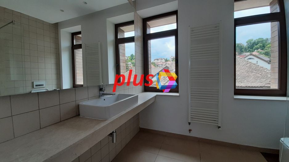 Spatiu de birouri deosebit - 160 mp - Poză 11