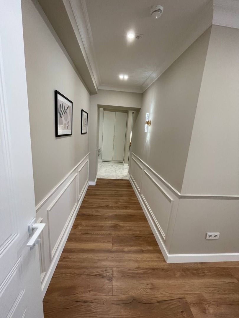 Apartament cu 2 camere + living - Poză 3