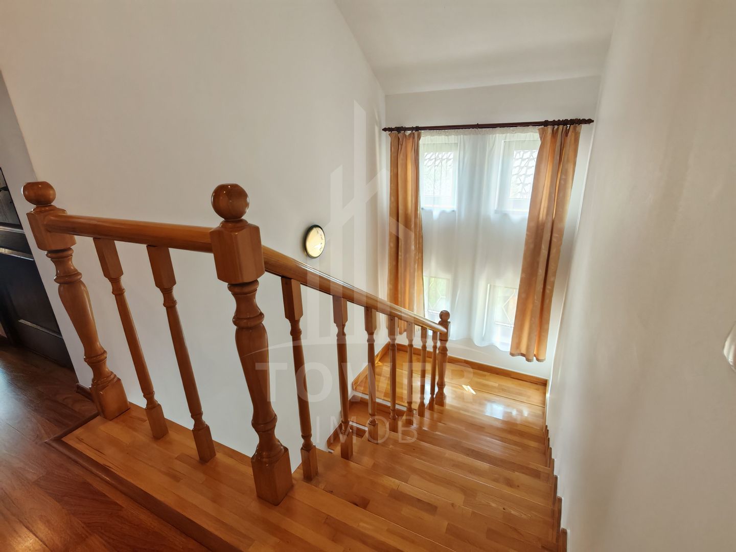 Casă de închiriat – Șelimbăr, zona Tineretului - Poză 12