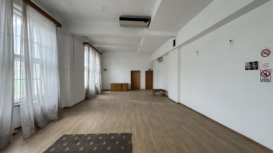 Spatiu la parter in zona Centrala fostul hotel Timisul - Poză 8