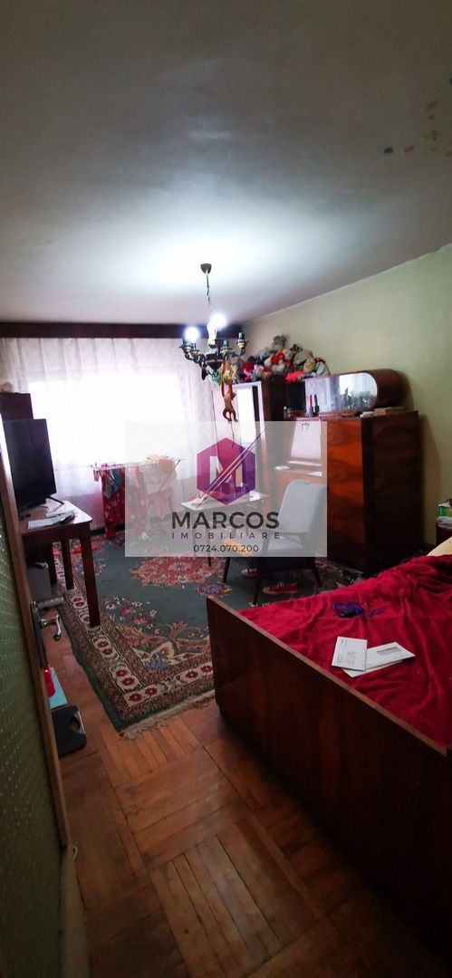 Vand apartament 2 camere Lunca - Poză 2