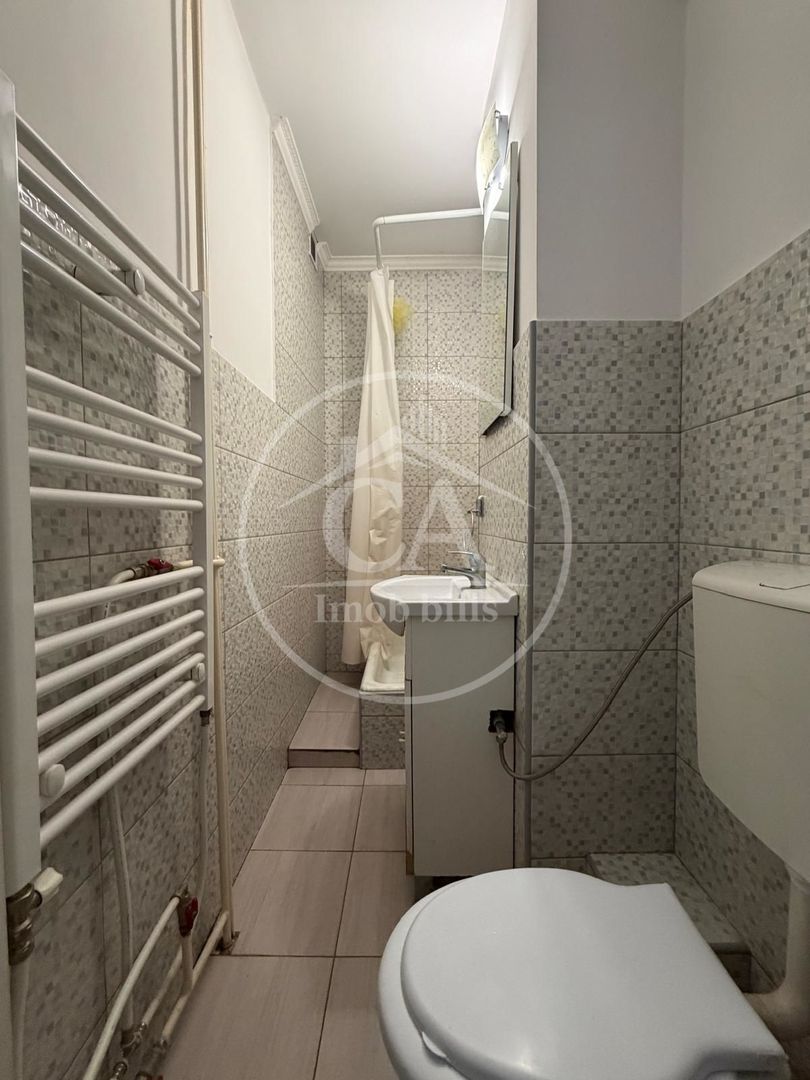 Apartament de vânzare cu 4 camere în zona Decebal, Oradea - Poză 9