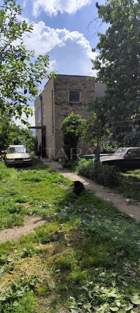 Vilă deosebită de vânzare în Gruia – panoramă spectaculoasă - Poză 3