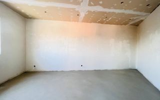 Garsoniera de vanzare, Maieri - Poză 2