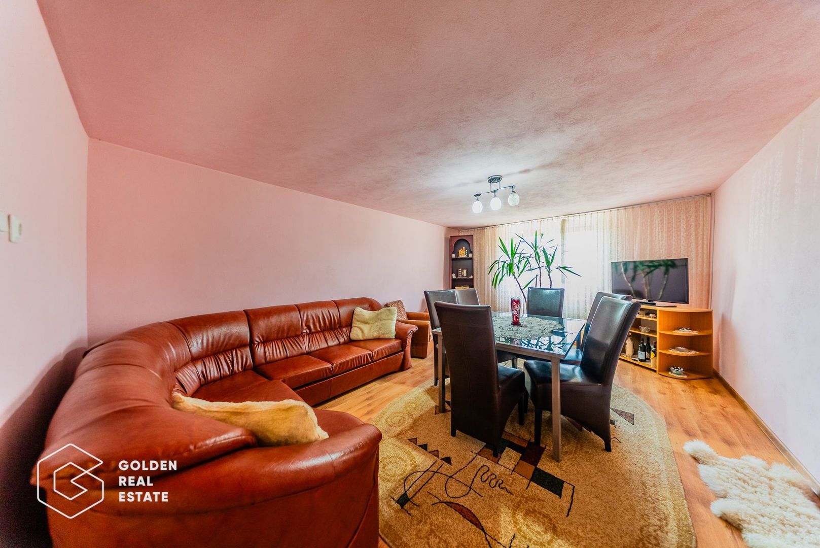 Casa in Nadlac, teren 812 mp - Poză 1