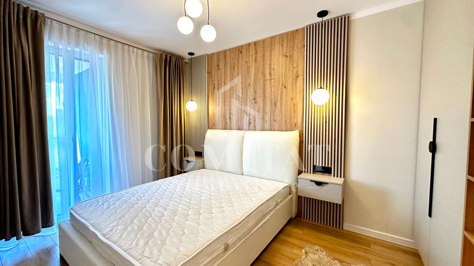 Apartament ultrafinisat | Etaj intermediar | Zona Str Tineretului - Poză 8