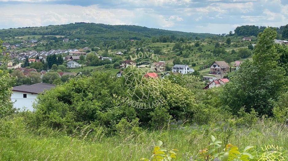 Teren intravilan 2800 mp cu utilitati-ideal case-Valea Ghinzii - Poză 3