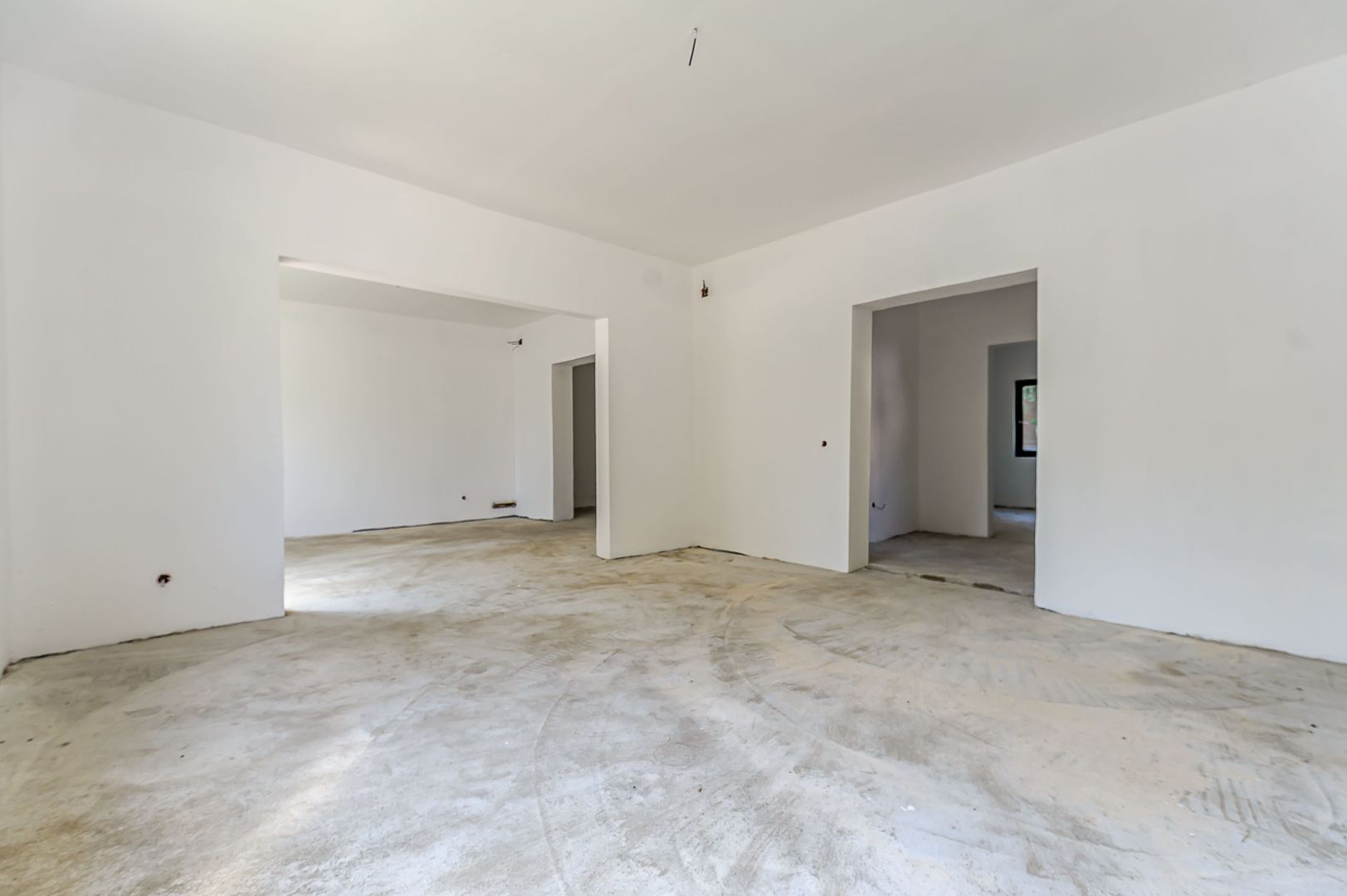 Casă nefinalizată în centrul Aradului, strada M. Scaevola - Poză 7