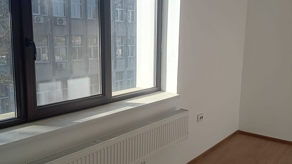 De vânzare – Casă D+P+2E+M în zona ultracentrală ideala pentru afacerea ta! - Poză 14