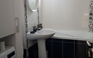 Apartament modern cu 3 camere de închiriat – la 5 minute de Iulius Mal - Poză 11