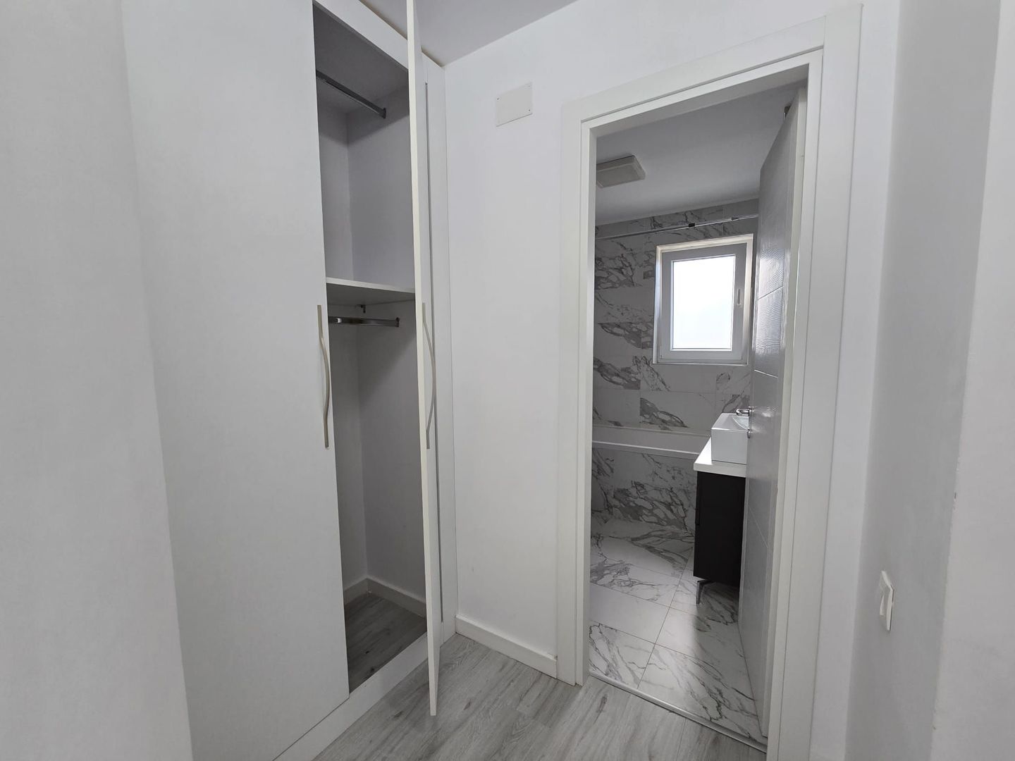 Vila 3 camere Cosmopolis - Poză 14