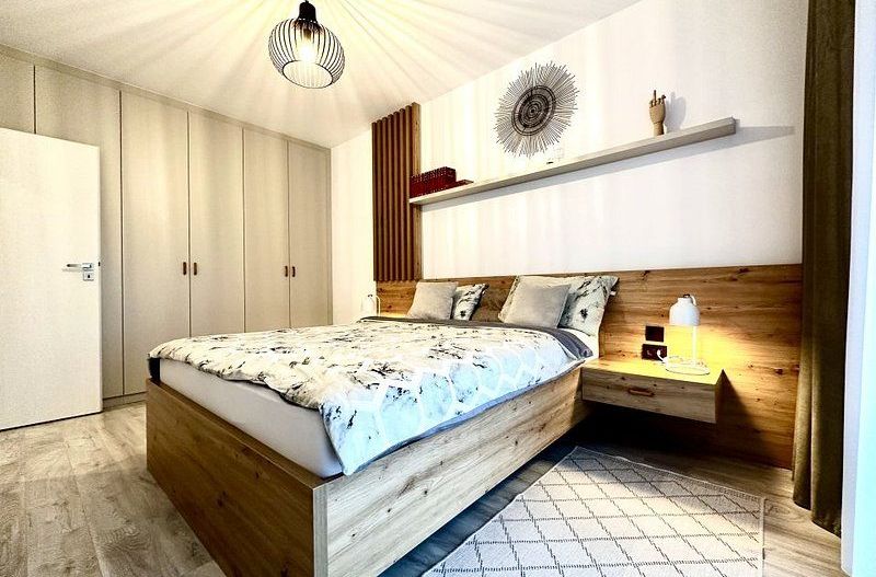 Apartament primitor, prima închiriere, cu parcare subterana, Aradulului-Iris - Poză 13