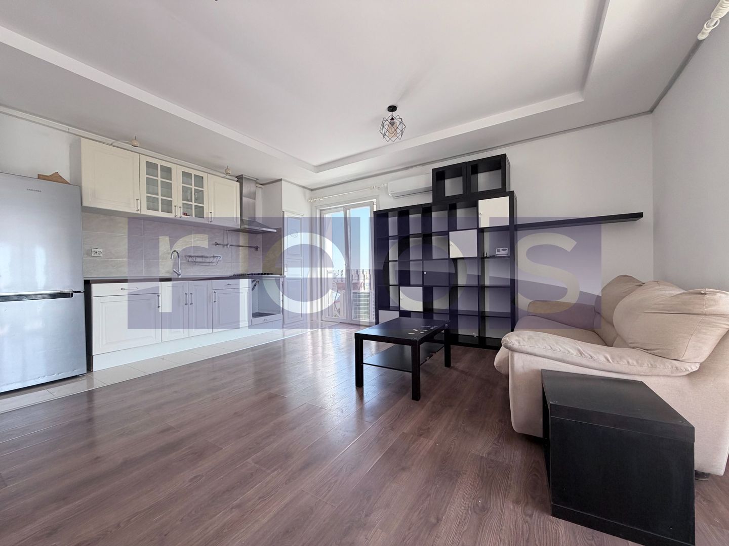 VANZARE 2 CAMERE | COSMOPOLIS | VEDERE PISCINA | PARCARE INCLUSA | - Poză 4