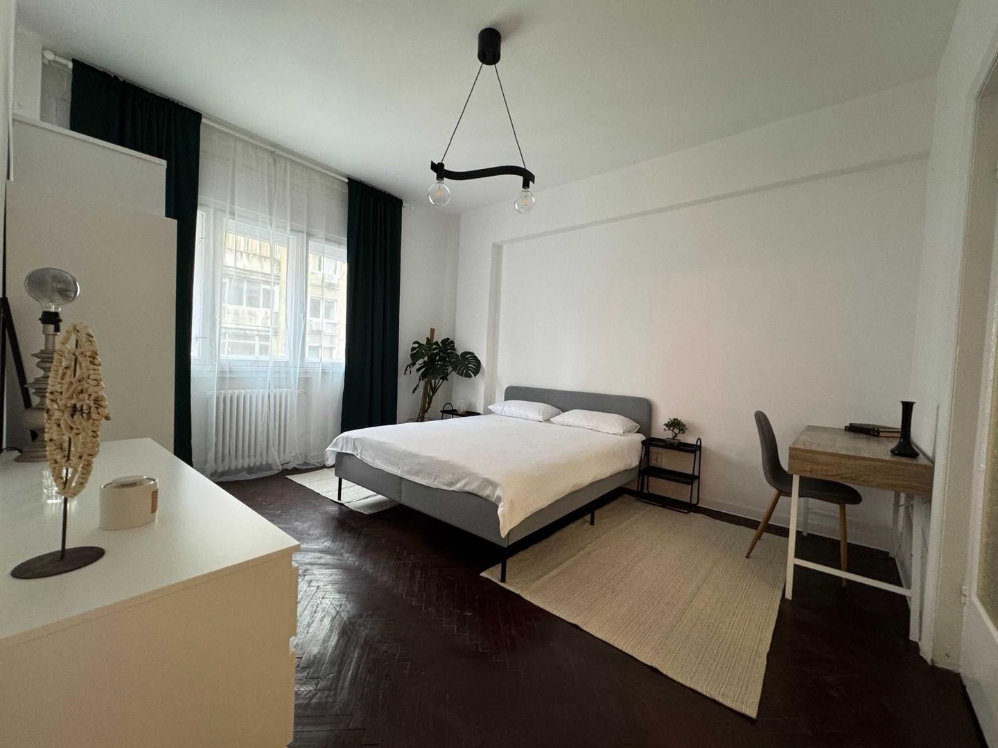 AP. 2 CAMERE UNIRII,BUCATARIE INCHISA, PET-FRIENDLY,MOBILAT MODERN - Poză 1