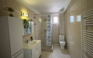 Terasă 22 mp // Vedere la Lac // Renovat - Poză 9