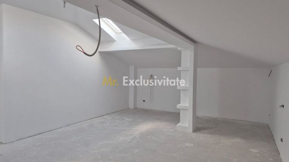 Casa visurilor la vanzare - Poză 39