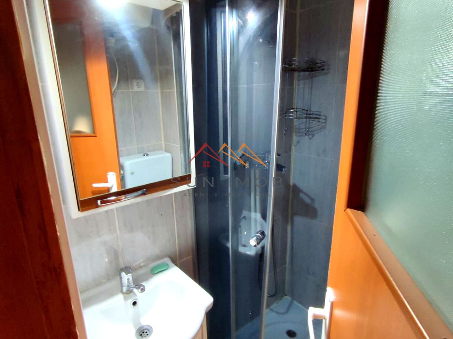 GARSONIERĂ DE VÂNZARE | ZONĂ CENTRALĂ CÂMPINA | 29.990 EUR - Poză 5