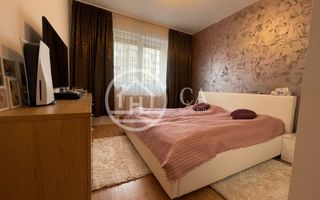 Apartament LUX de vanzare cu 3 camere în zona Calea Aradului, Oradea - Poză 1