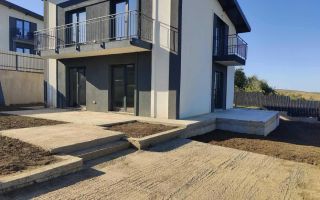 🏠 Casa individuala, 4 Camere, bucatarie separata, 450mp Teren / 📍Valea Lupului - Poză 1