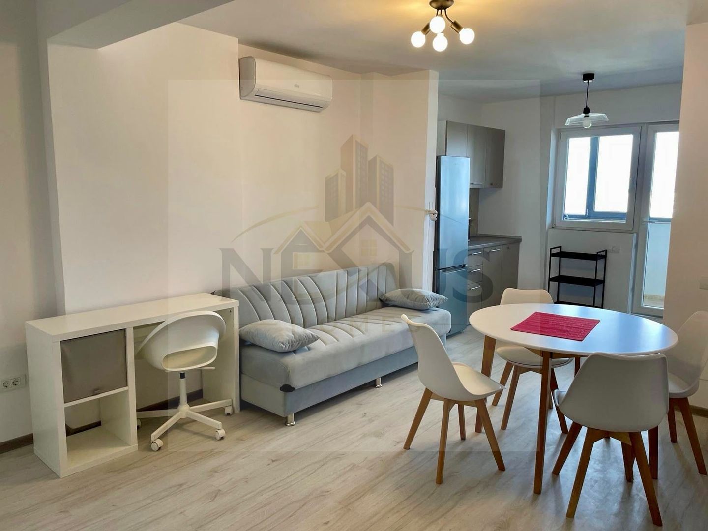 Apartament 2 camere - Metrou Berceni | Mobilat si utilat - Piscina - Poză 3