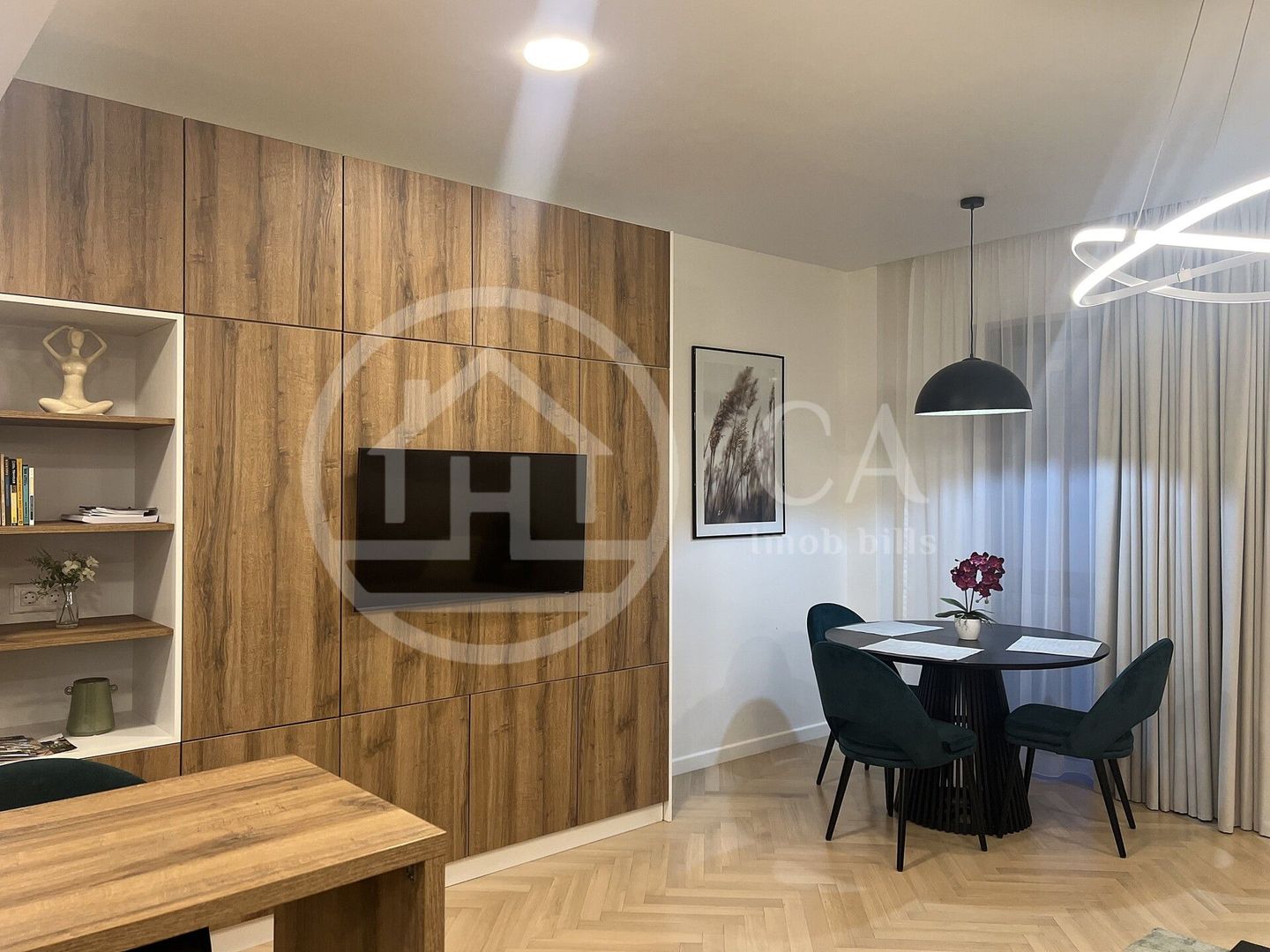 Apartament cu 2 camere de vanzare zona Republicii Oradea - Poză 3