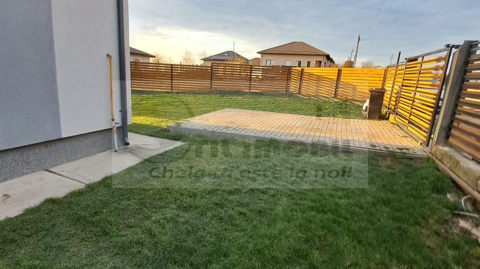 Casa/Vila de inchiriat Antibiotice - 780 euro - Poză 18