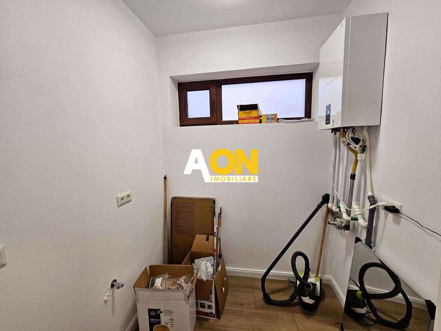 Casa nouă, mobilată, utilată, 4 camere, 393 mp teren, Bărăbanț - Poză 8