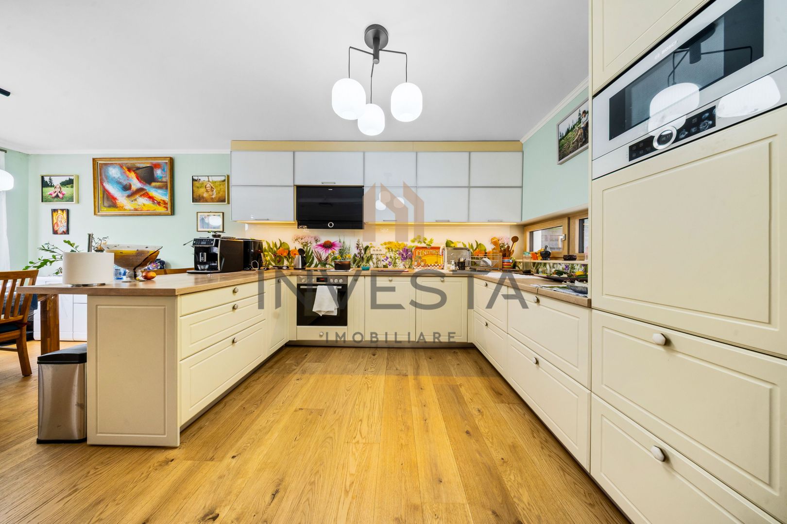 Vila exclusivista cu design elegant si eficienta energetica, Faget - Poză 2