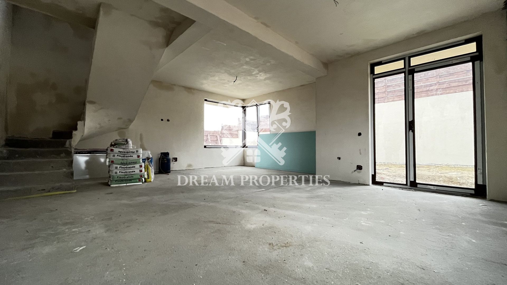 Casa de vanzare 120 mp, 4 camere,3 bai, teren 350 mp, DEZMIR - Poză 5