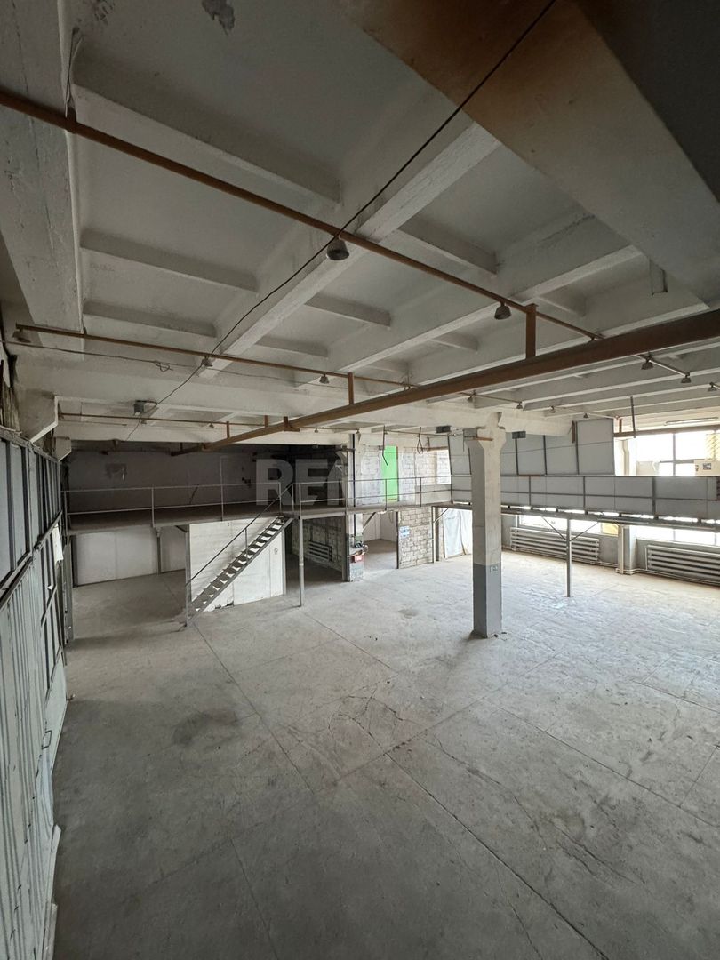 Spațiu comercial versatil în zona centrală - Poză 21