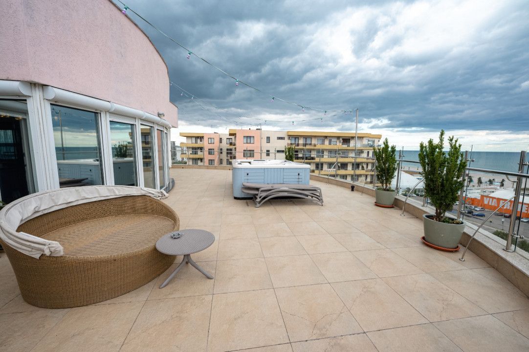 Statiunea Mamaia -UNICAT- Penthouse 220 mp cu vedere frontala la mare si jacuzzi - Poză 30