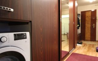 Zona Lipovei, 3 camere, centrala proprie. - Poză 11