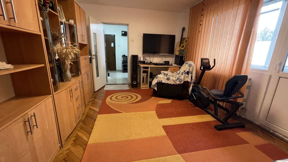 Apartament 3 camere,parter,confort sporit,bloc izolat - Poză 7